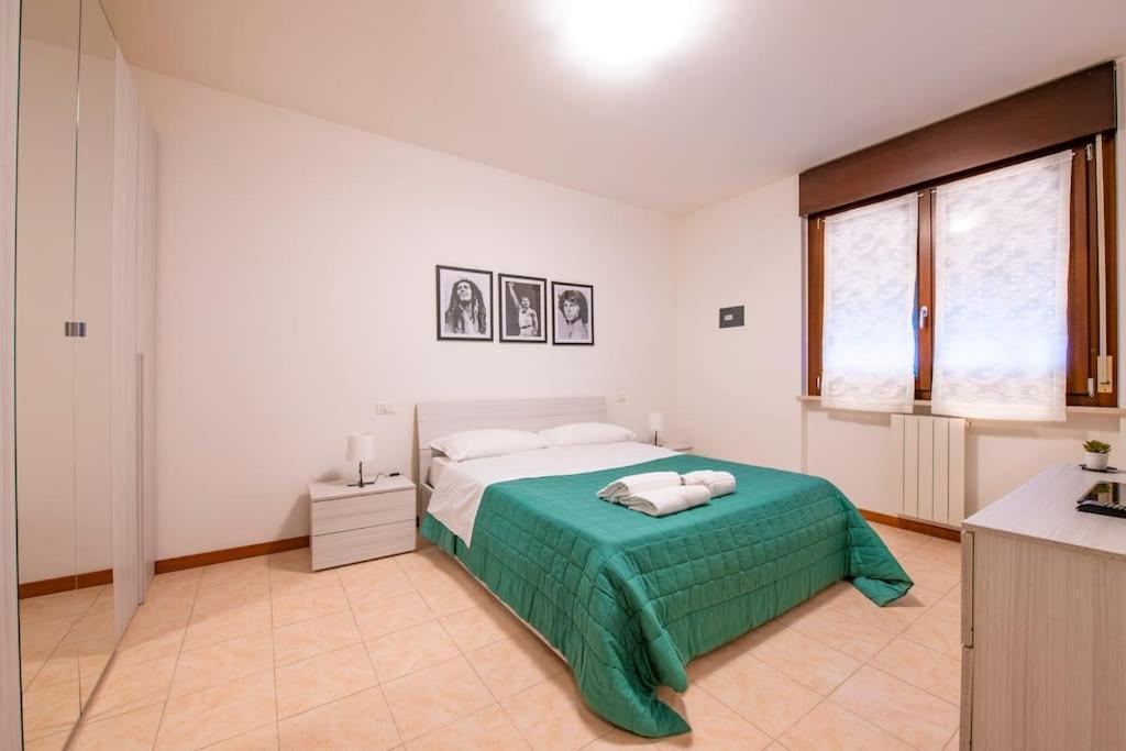 Verona - Fierhaus - Garage & Wifi Kültér fotó